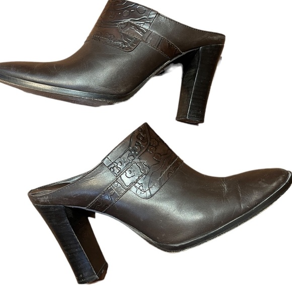 Via Spiga Brown Leather Bootie Style Slip On Mule Sz 6.5 - Picture 3 of 7